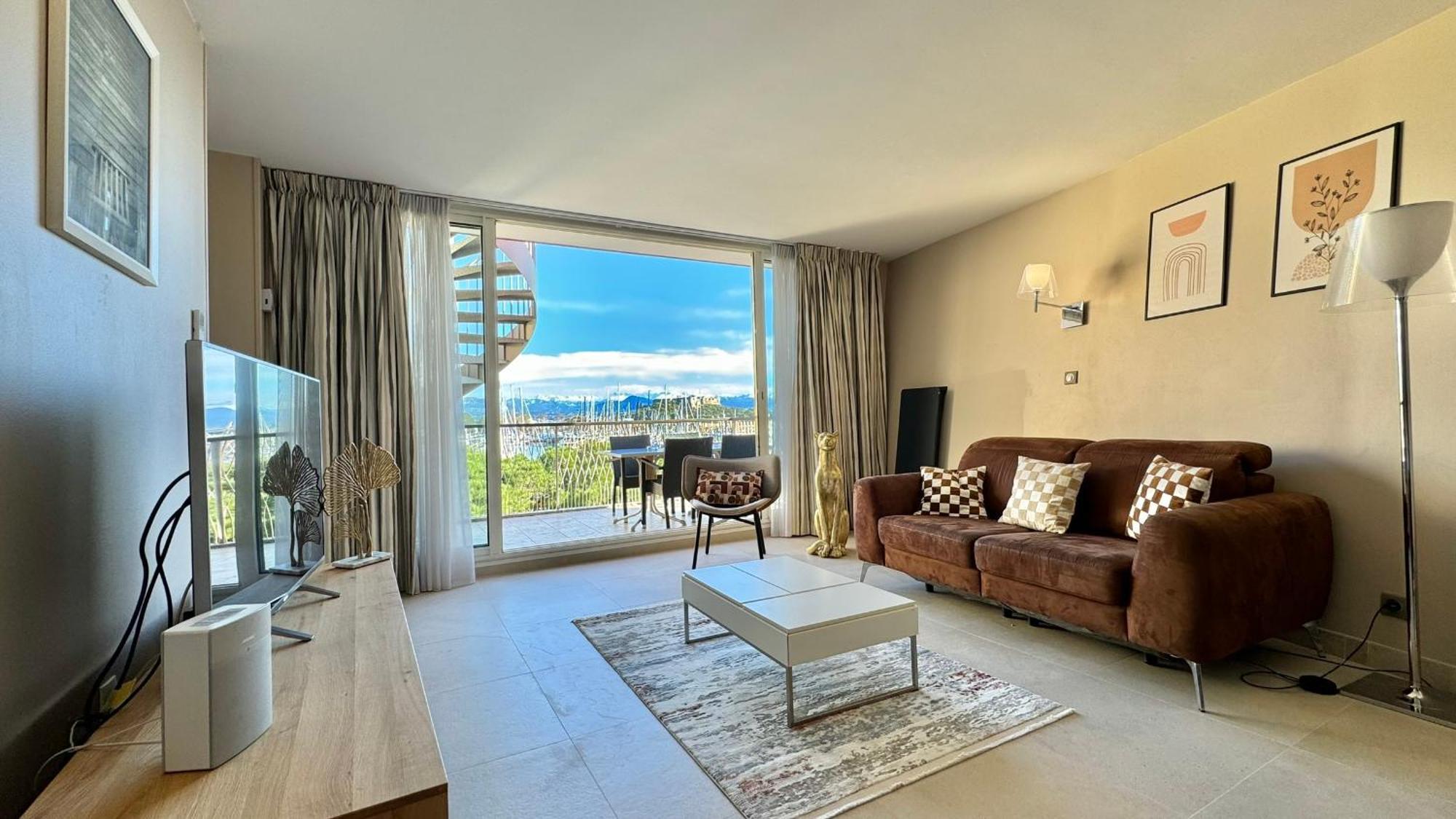 Penthouse Vue Mer Avec Rooftop,Jacuzzi,Et Parking Prive 昂蒂布 外观 照片